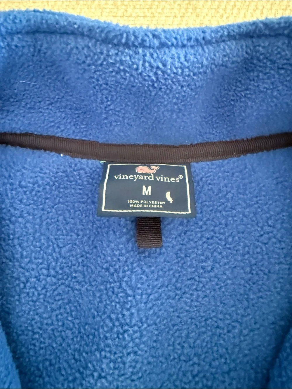 Vineyard Vines Men’s Fleece Vest in Blue and Coral